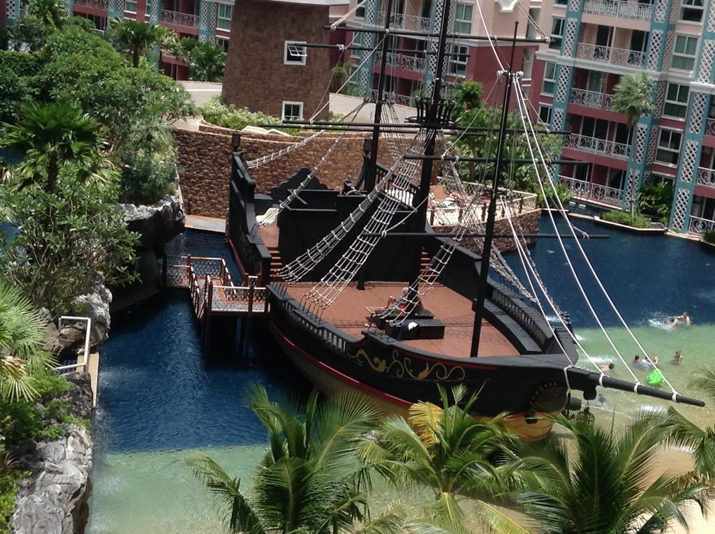Grande Caribbean Condo By Suneeya Pattaya Buitenkant foto